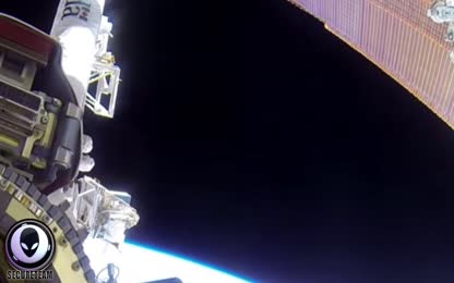 ASTRONAUT BUSTED Trying To Hide UFOs Near ISS 11417 