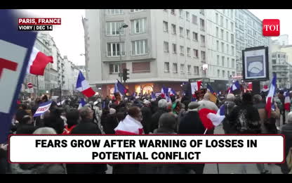 &rsquo;Won&rsquo;t Die For Ukraine&rsquo;_ Thousands In Paris Rally For Russia Ties; Slam Macron, His European Allies
