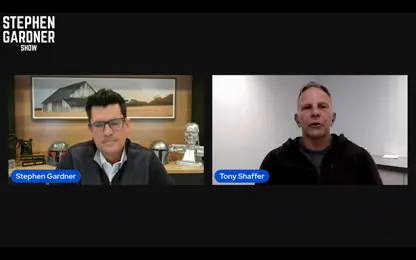 Hillary FREAKING OUT： New Dirt On Epstein Clinton Connection