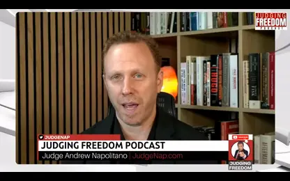 Max Blumenthal  ：  Trump&rsquo;s War： Bombing a School and $8 a Gallon Gasoline